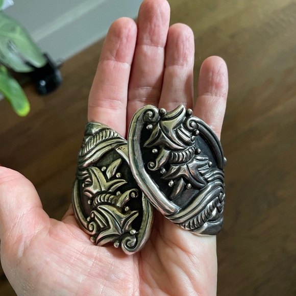 Vintage sterling silver hinged artisan bracelet Aztec Inca UNIQUE comfortable - Picture 3 of 9